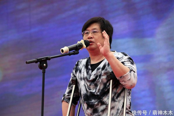 乾盘配资 郑智化评论区沦陷！曾多次退圈又复出，背靠内地商演捞金却不知足